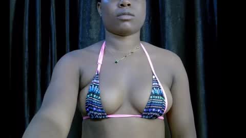 Tems online show from November 13, 9:14 pm