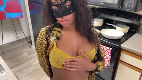 Barbie Stylebender online show from February 4, 8:06 pm