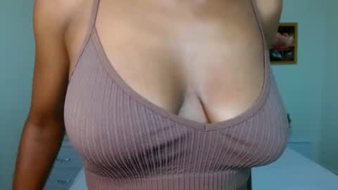 Snapshot of slimebonie chatting on September 18, 7:05 pm purity online show from September 18, 7:05 pm