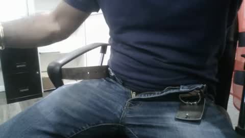 Snapshot of slimjimorange9 chatting on October 3, 7:22 pm slimjimorange9 online show from October 3, 7:22 pm