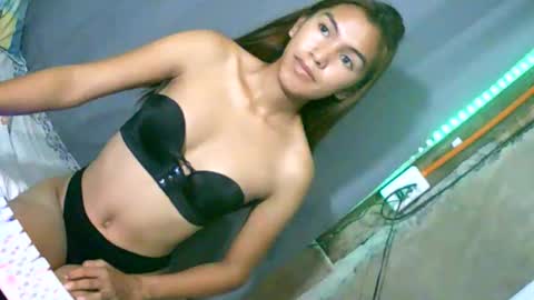 slut_goddessqueen69 online show from November 18, 12:20 pm