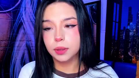 Mariana Torres online show from December 9, 2:06 pm