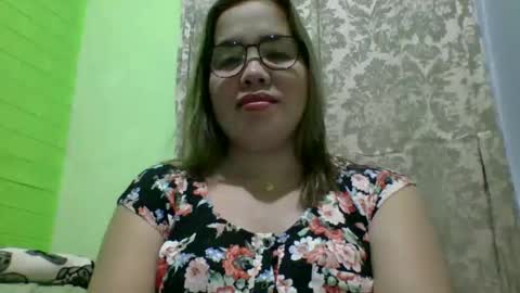 Lovewella online show from November 30, 7:34 am