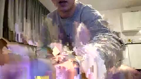 Snapshot of smalldickbigdreams23 chatting on January 21, 9:46 pm smalldickbigdreams23 online show from January 21, 9:46 pm