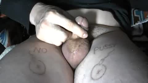 Snapshot of smallpenismwm chatting on January 17, 12:42 pm pussyfree4eva online show from January 17, 12:42 pm