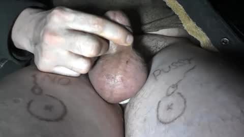 Snapshot of smallpenismwm chatting on February 12, 7:13 pm pussyfree4eva online show from February 12, 7:13 pm