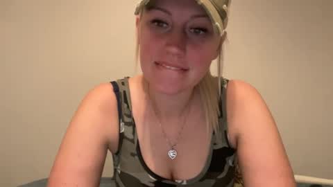 smexxii93 online show from December 9, 2:56 am