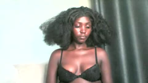 smileykesh online show from September 14, 8:30 pm