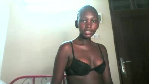 smileykesh online show from November 18, 5:56 am