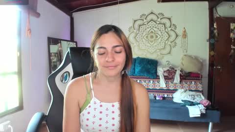 Snapshot of smilingsalor chatting on December 9, 8:12 pm SmilingSalor online show from December 9, 8:12 pm