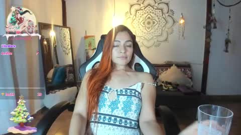 Snapshot of smilingsalor chatting on December 29, 2:06 am SmilingSalor online show from December 29, 2:06 am