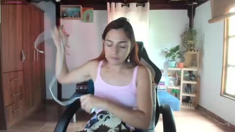 Snapshot of smilingsalor chatting on February 1, 5:37 pm SmilingSalor online show from February 1, 5:37 pm