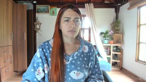 Snapshot of smilingsalor chatting on February 4, 4:18 pm SmilingSalor online show from February 4, 4:18 pm