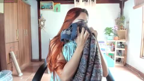 Snapshot of smilingsalor chatting on February 24, 8:03 pm SmilingSalor online show from February 24, 8:03 pm