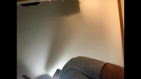 smokeymt420 online show from January 13, 12:41 am