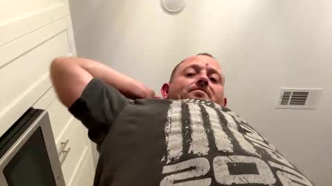 smokeymt420 online show from October 6, 5:38 am