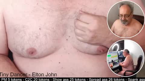 Snapshot of smokymountanman chatting on February 15, 4:34 pm smokymountanman online show from February 15, 4:34 pm