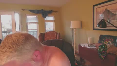 Snapshot of smokymountanman chatting on November 4, 10:20 pm smokymountanman online show from November 4, 10:20 pm