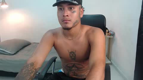 snak_master1 online show from September 23, 6:05 am