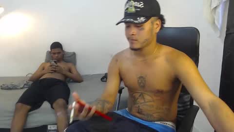 snak_master1 online show from September 25, 7:17 pm