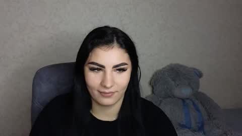 Olivia online show from October 23, 3:44 pm