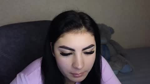 Olivia online show from November 24, 3:45 pm