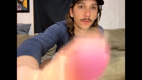 Snapshot of snoochiepoochies chatting on December 6, 5:31 am Will Rex online show from December 6, 5:31 am