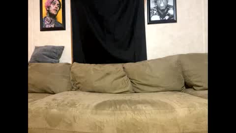 Snapshot of snoochiepoochies chatting on December 8, 4:25 am Will Rex online show from December 8, 4:25 am