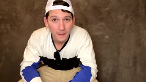 Snapshot of snoochiepoochies chatting on January 16, 5:11 am Will Rex online show from January 16, 5:11 am