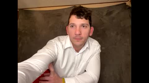 Snapshot of snoochiepoochies chatting on January 18, 8:41 am Will Rex online show from January 18, 8:41 am