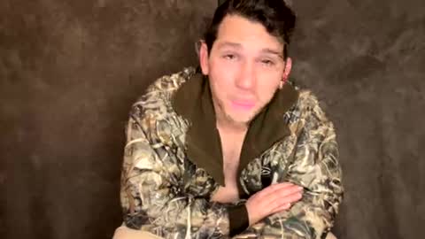 Snapshot of snoochiepoochies chatting on January 23, 5:45 am Will Rex online show from January 23, 5:45 am