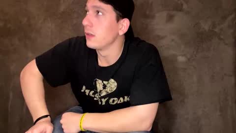 Snapshot of snoochiepoochies chatting on February 3, 6:02 am Will Rex online show from February 3, 6:02 am