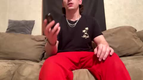 Snapshot of snoochiepoochies chatting on December 1, 3:00 am Will Rex online show from December 1, 3:00 am