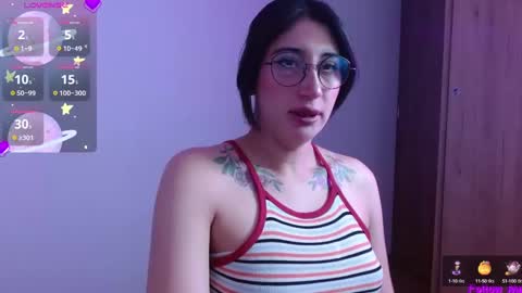 IG     OF red moonn online show from December 9, 11:15 am