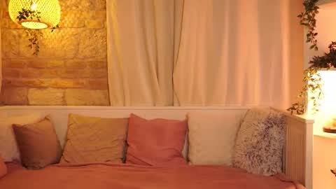 Hanna online show from November 4, 9:41 am