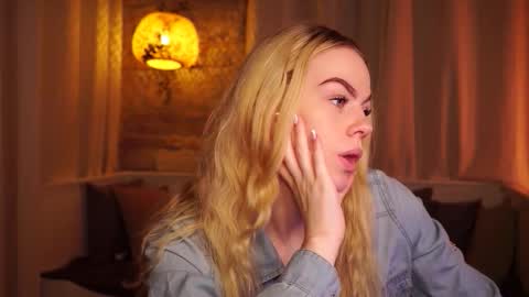 Hanna online show from November 19, 9:31 am