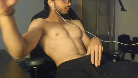 Snapshot of snxrzs chatting on November 2, 12:13 am snxrzs online show from November 2, 12:13 am