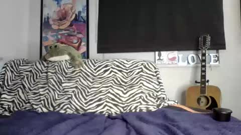 MicroAngelo online show from November 1, 8:27 am