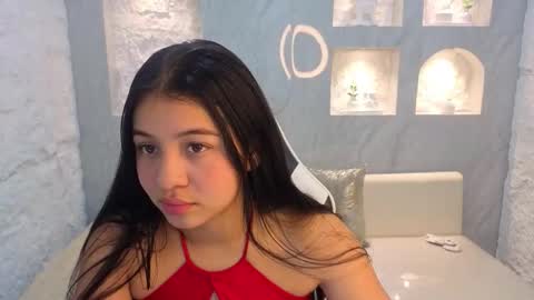 Snapshot of sofi_adams_tx chatting on December 14, 12:54 pm Online 800 to 1400 online show from December 14, 12:54 pm