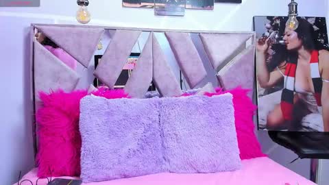 Sofi Noa online show from February 5, 11:23 am