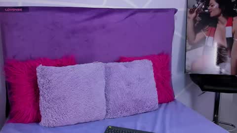 Sofi Noa online show from February 14, 11:21 am