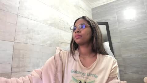 sofia86379 online show from December 21, 12:53 am