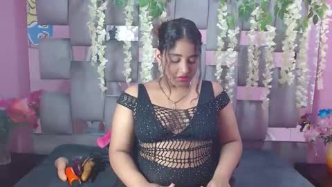 Snapshot of sofia_hernandeez_ chatting on December 14, 7:14 pm Sofi online show from December 14, 7:14 pm