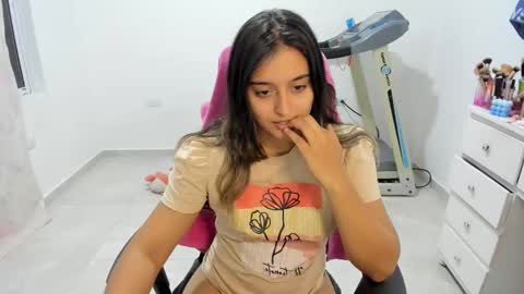 sofia_new online show from September 29, 2:38 am