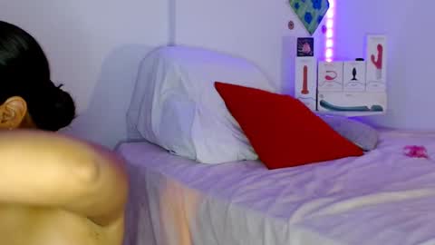 IG  online show from October 3, 11:24 pm