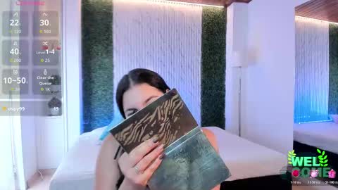 Sofia caramel online show from November 22, 2:05 pm