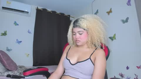 sofiacastillo01 online show from September 23, 2:09 pm