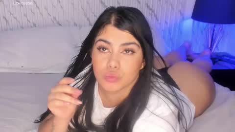 Sofi online show from November 18, 2:43 pm