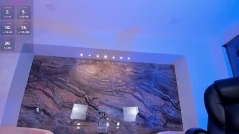 Sofia Reyes online show from February 7, 1:15 am