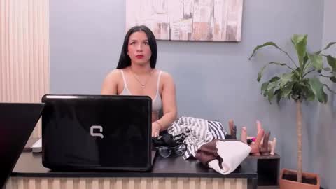 Snapshot of sofiperez_ chatting on November 22, 11:09 am online show from November 22, 11:09 am